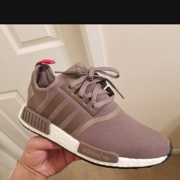 Adidas nmd earth tech sz8.5